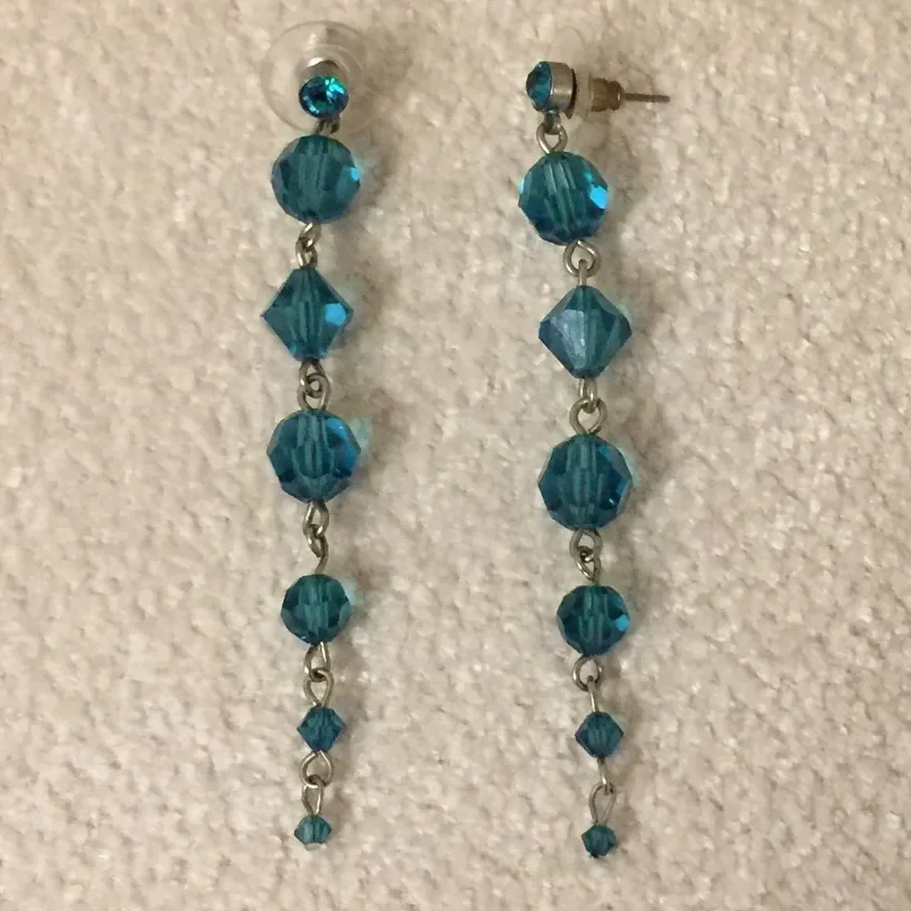 Cache earrings - Picture 2 of 7